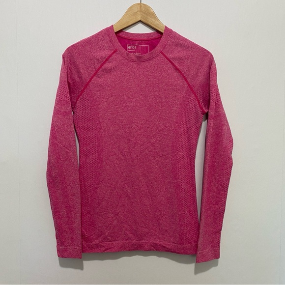 FIGS Seamless Long Sleeve Top Pink Women Small Scrub Underscrub Comfy Workwear - Picture 1 of 9